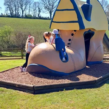 Dorset Heavy Horse Farm Park - Shoe Play Park