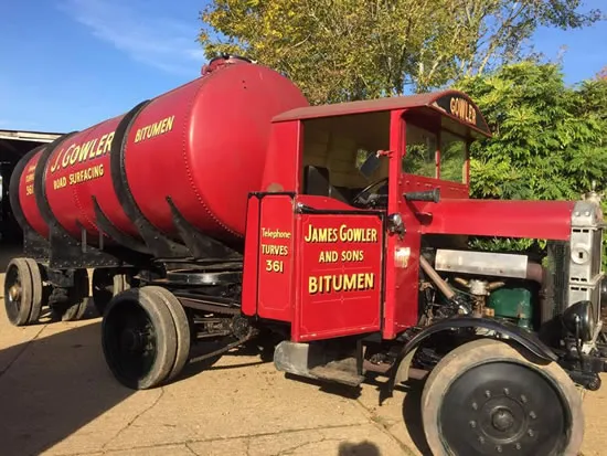 Dorset Heavy Horse Farm Park - Vintage Displays