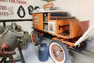 Dorset Heavy Horse Farm Park - Vintage Displays